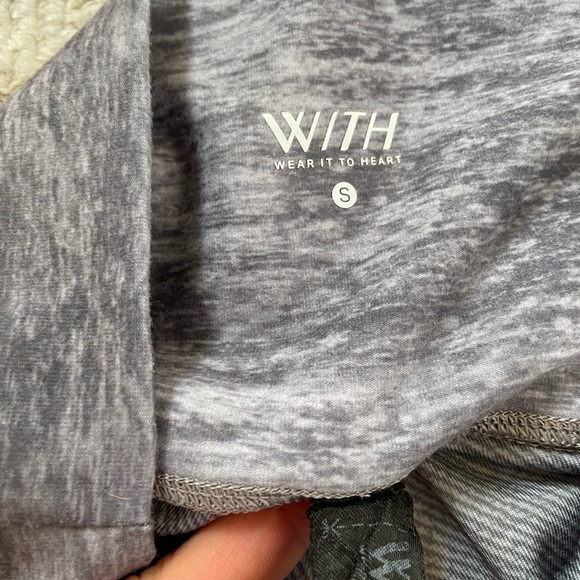 Peloton x WITH 🦄 Wear it to Heart Retro SET - Picture 6 of 8